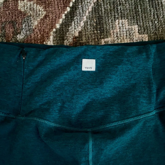 Vuori Leggings - Picture 5 of 5
